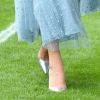 Kate Middleton usou um sapato metalizado Gian Vito Rossi
