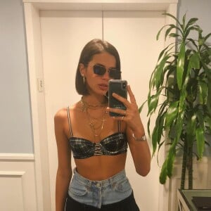 Bruna Marquezine foi à Europa para prestigiar desfile da grife Jacquemus