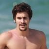 Bruno Montaleone pediu respeito após repercussão de fotos na praia com amiga após terminar namoro com Sasha