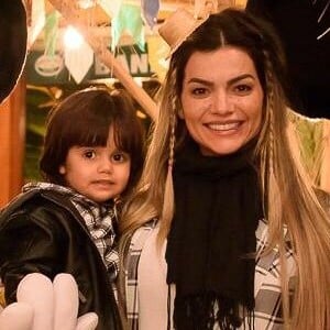 Kelly Key aproveitou o friozinho do fim de semana para curtir com os filhos e o marido