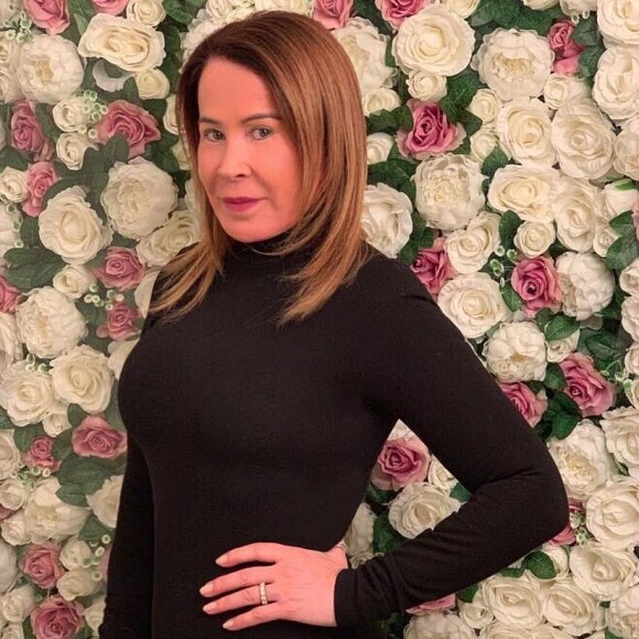 Zilu impressiona por semelhança com a filha Wanessa Camargo em foto  nesta quinta-feira, dia 11 de julho de 2019