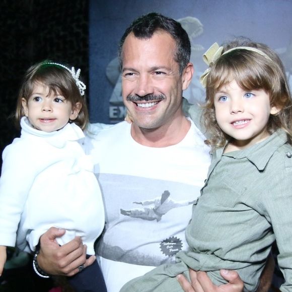 Filhas de Malvino Salvador e Kyra Gracie serão daminhas em casamento do casal