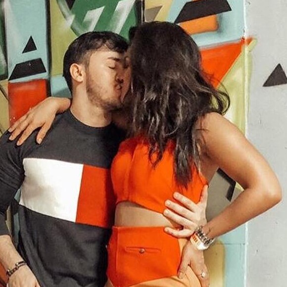 Mileide Mihaile e Wallas Arrais assumiram namoro em abril deste ano