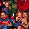 Sertanejo Hudson, dupla de Edson, e a mulher, usaram looks de super-heróis para festa de aniversário de 4 anos do filho Davi