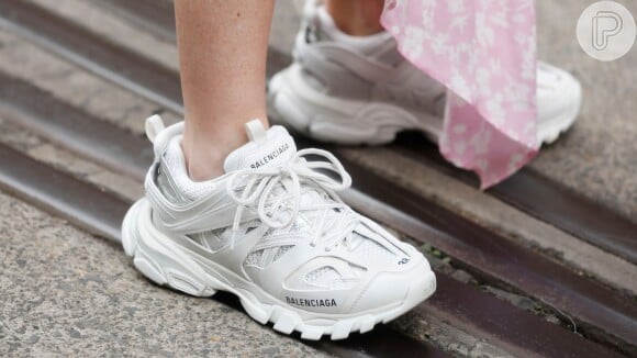 Chunky sneakers: os tênis enormes se tornaram queridinhos entre os fashionistas