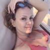 Eliana está curtindo férias em Sardenha, uma grande ilha italiana