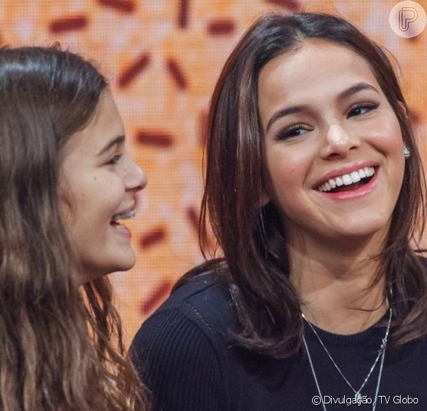 Bruna Marquezine elogia mudança radical no cabelo da irmã, Luana, em vídeo nesta terça-feira, dia 06 de agosto de 2019