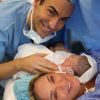 Cesar Tralli acompanhou de perto o parto da filha, Manuella