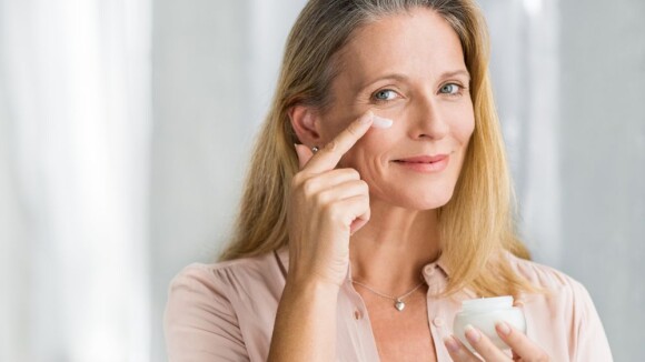 Dermatologista explica envelhecimento da pele e como driblar rugas e flacidez