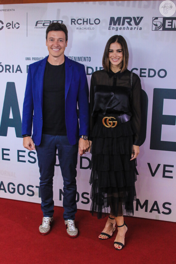 Vera Viel e Rodrigo Faro posam de mãos dadas em pré-estreia do filme 'Nada a Perder 2', de Edir Macedo, no teatro Bradesco, em São Paulo, na noite desta terça-feira, 13 de agosto de 2019