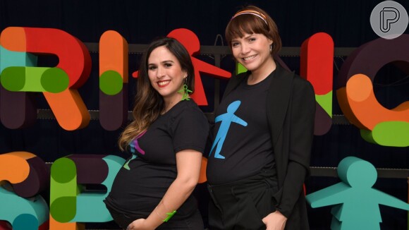 Tatá Werneck celebrou encontro com Letícia Colin no bastidor do 'Criança Esperança': 'As duas grávidas segurando nossos amores bebês'