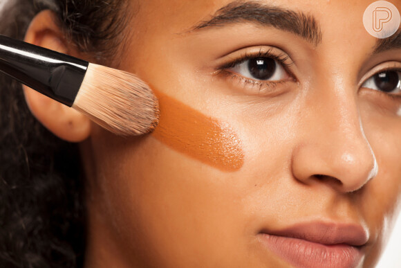 Comprar maquiagem online e barata: veja dicas de sites confiáveis