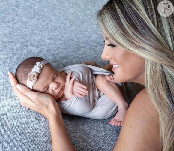 Ticiane Pinheiro deu à luz Manuella, sua filha com César Tralli, em julho de 2019