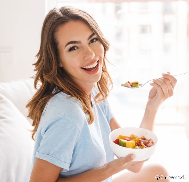 Dieta low carb, da proteína ou cetogênica? Descubra o que comer em cada um dos métodos de emagrecimento