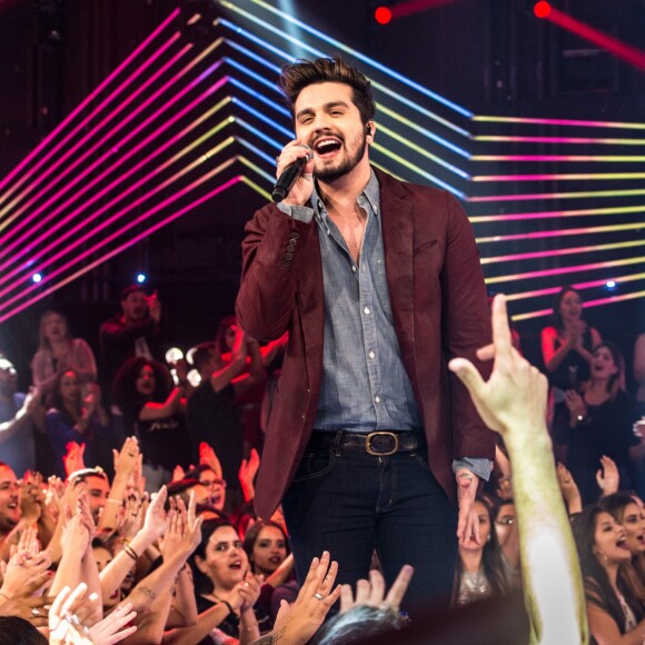 Luan Santana falou sobre sua forma física nos bastidores do 'SóTocaTop'