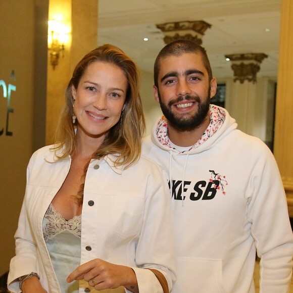 Pedro Scooby reforçou ter estreitado os laços com a ex-mulher, Luana Piovani, após romper namoro com Anitta: 'Acho que nós começamos a nos entender. Temos três filhos em comum. Nós precisamos nos entender'