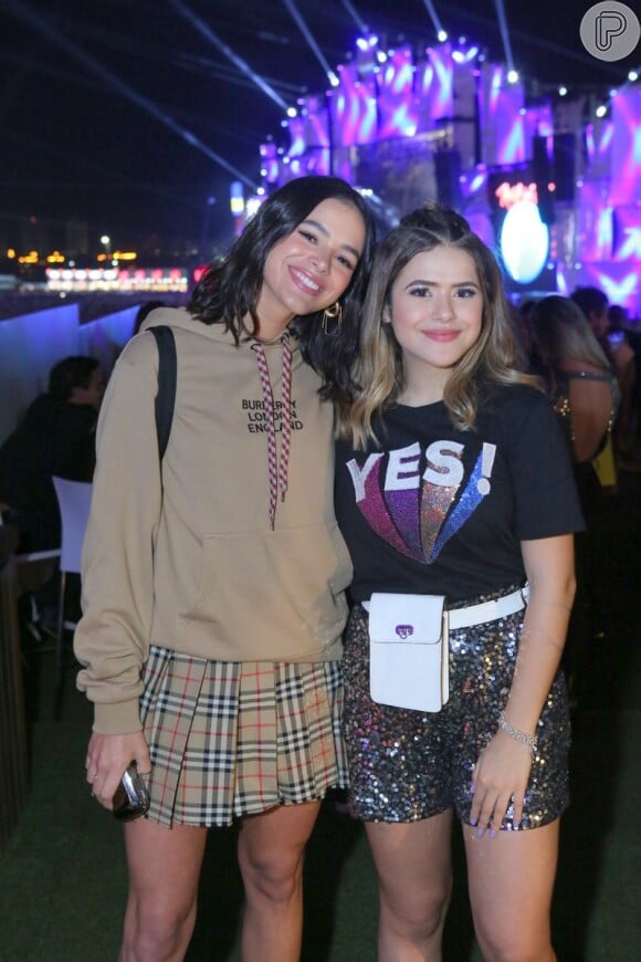 Bruna Marquezine e Maisa se encontraram durante o Rock in Rio