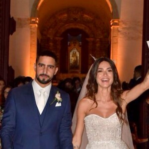 Thaila Ayala e Renato Góes celebram casamento em Recife