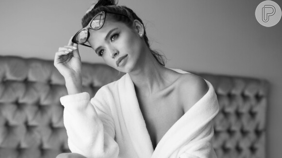 Fotos de noiva de Kaká, Carol Dias, chama atenção em ensaio sensual de lingerie nesta quinta-feira, dia 10 de outubro de 2019