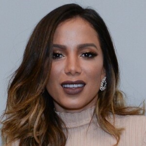 Anitta relatou sufoco durante voo dos Estados Unidos para o Brasil nesta sexta-feira, 18 de outubro de 2019