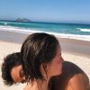 Agatha Moreira e Rodrigo Simas estão sempre curtindo dias ensolarados em praias e cachoeiras