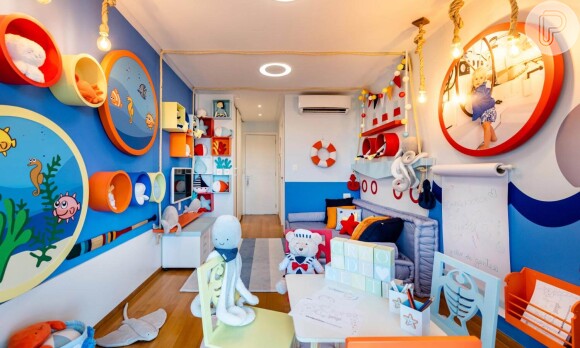 Karina Bacchi montou um quarto inspirado no fundo do mar para brincar
