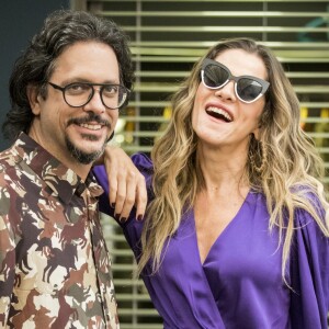 Mário (Lucio Mauro Filho) termina com Silvana (Ingrid Guimarães) ao saber que ela estava enxergando na novela 'Bom Sucesso'