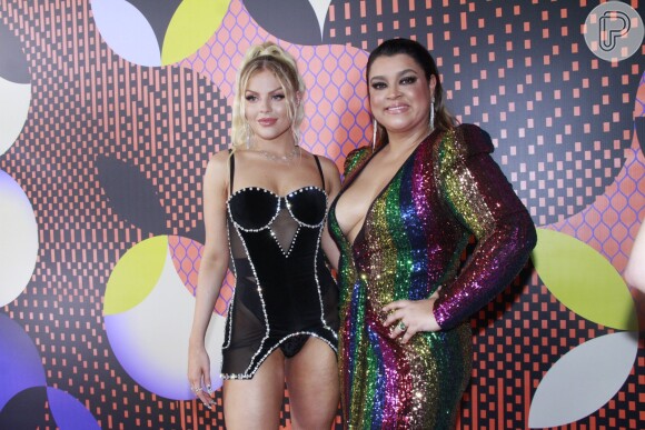 Luísa Sonza e Preta Gil elegem vestido com brilho para curtir o Prêmio Multishow 2019 nesta terça-feira, dia 29 de outubro de 2019