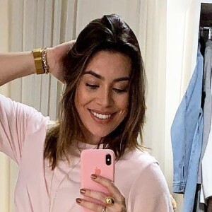 Naiara Azevedo mostra rotina de exercícios após emagrecer