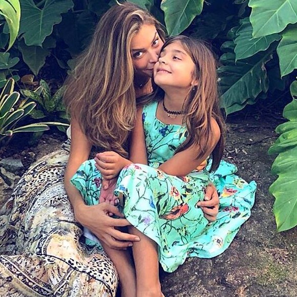 Grazi Massafera é mãe de Sofia, de 7 anos, de seu relacionamento com Cauã Reymond