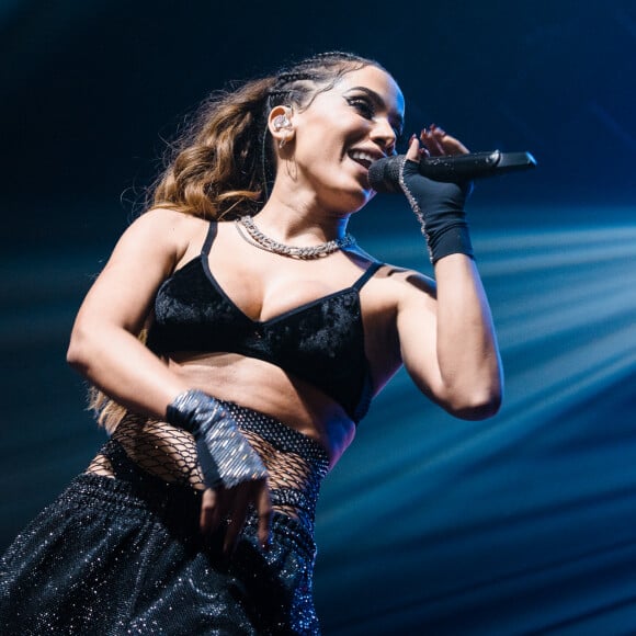 Anitta reuniu um time empoderado na festa Combatchy, em novembro de 2019