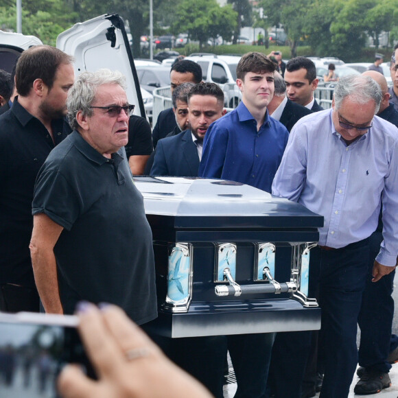 Corpo de Gugu Liberato chega ao velório na assembléia legislativa de São Paulo, na manhã desta quinta-feira, 28 de novembro de 2019