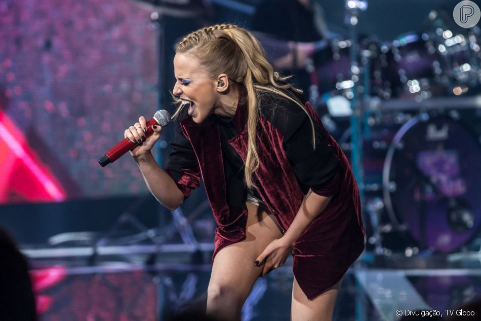 Marcella Rica Esta No Ar Como Rebeca Em Topissima E Ja Participou Do Programa Popstar Da Tv Globo Purepeople