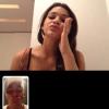 Neymar deseja 'boa noite' para a namorada, Bruna Marquezine, via facetime (aplicativo do telefone), em 23 de fevereiro de 2013