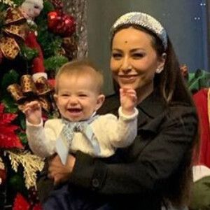 Filha de Sabrina Sato, Zoe roubou a cena em foto de Natal postada pela mãe: 'Alegria dela é um máximo'