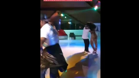 Anitta surpreende com habilidade ao dançar samba de gafieira com professor