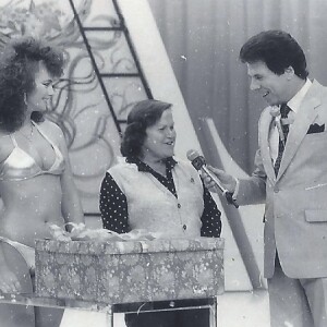 Silvio Santos comemora 89 anos nesta quinta-feira, 12 de dezembro de 2019. Apresentador comandou diversos programas como o 'A Mulher é um Show'