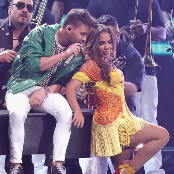 Anitta se apresentou na 31ª edição do Premio Lo Nuestro A La Musica Latin no American Airlines Arena em Miami, nos Estados Unidos, em fevereiro de 2019