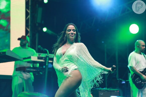Anitta iniciou o ano com show em Jericoacoara, no Ceará, em janeiro de 2019