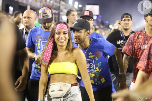 Anitta curtiu Carnaval no Rio de Janeiro e teve breve affair com Neymar em março de 2019