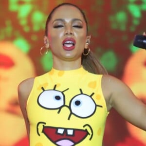 Anitta se fantasiou de Bob Esponja para o Aviões Fantasy em Fortaleza, no Ceará, em de setembro de 2019