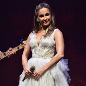 Claudia Leitte lançou neste fim de semana o álbum 'Bandera Move'