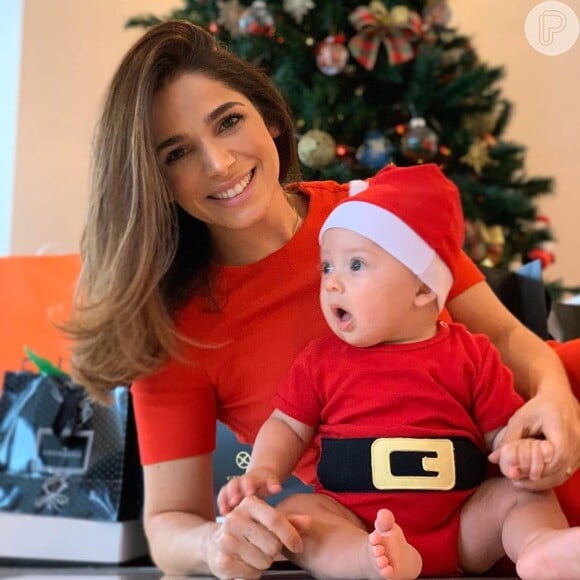 Filho de Sabrina Petraglia, Gael passou seu primeiro Natal sendo paparicado pela mãe