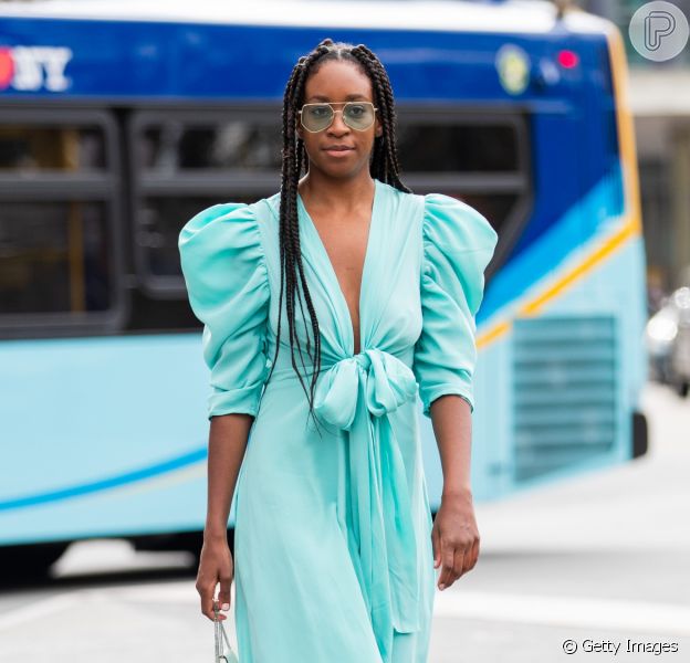 Tá na moda: vestido com babados e manga bufante, bermuda jeans e mais trends para aderir no verão e usar o ano todo. Inspire-se!