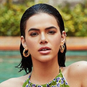 Bruna Marquezine recebeu elogios de seus seguidores