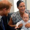 Meghan Markle e Harry se incomodaram com a exposição da intimidade do casal com o filho, Archie, de 8 meses