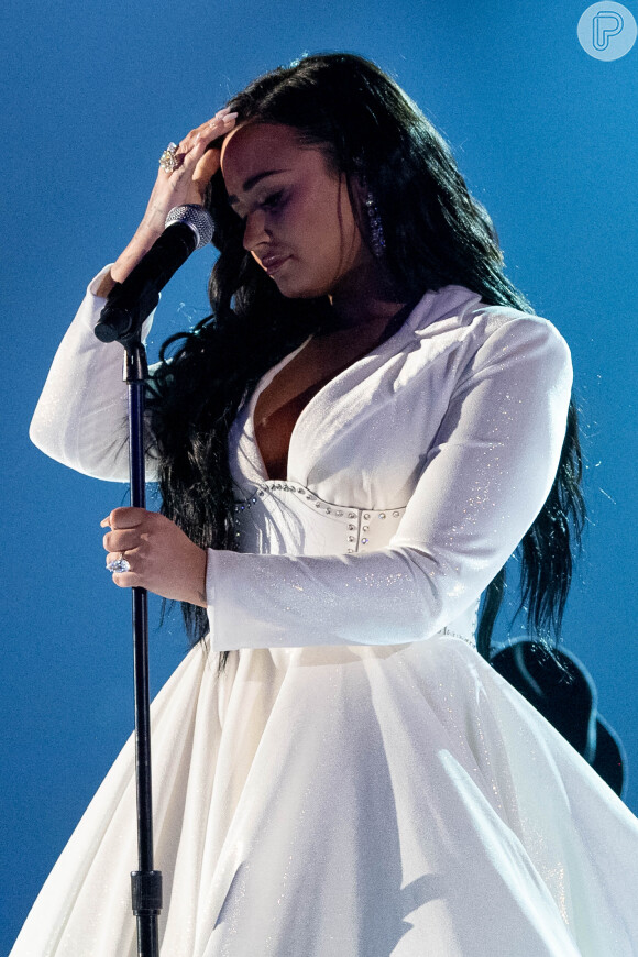 Demi Lovato lança 'Anyone' no Grammy Awards 2020 e marca sua volta à música após anunciar pausa na carreira por sofrer uma overdose