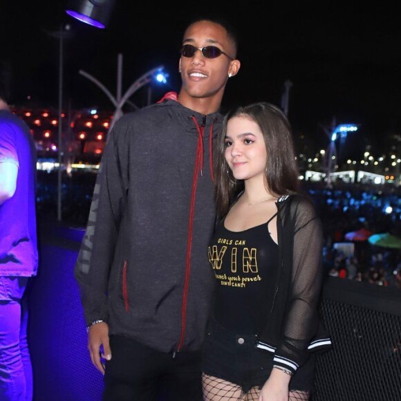 O namoro de Mel Maia e João Pedro repercutiu na imprensa britânica