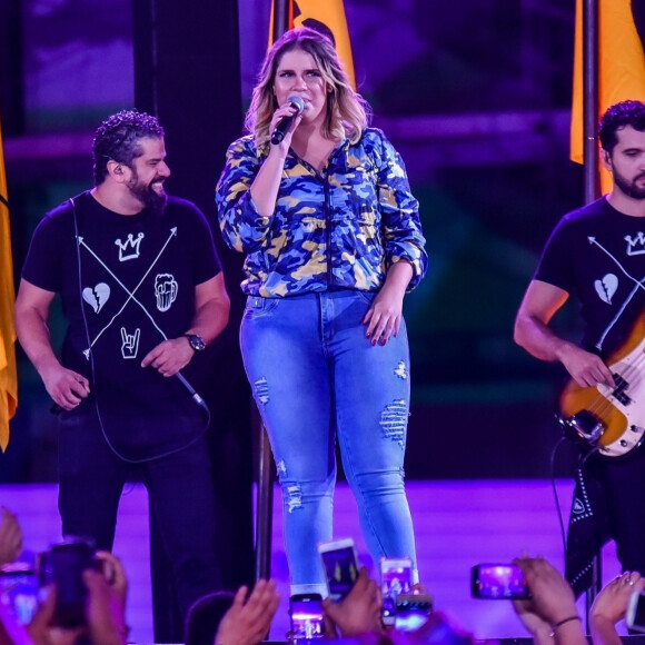 Marília Mendonça tem enfrentado uma rotina de treinos 