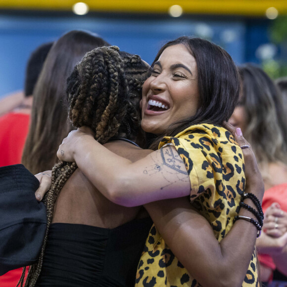 'BBB 20': Bianca Andrade e Rafa Kalimann se desentendem ao relembrar briga